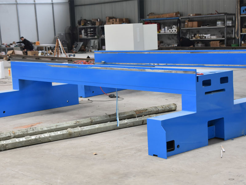 龍門(mén)式數(shù)控切割機(jī)之間的價(jià)格為何差異如此之大