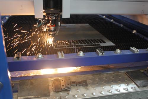 數(shù)控火焰切割機在使用前應(yīng)該做好哪些準(zhǔn)備工作？