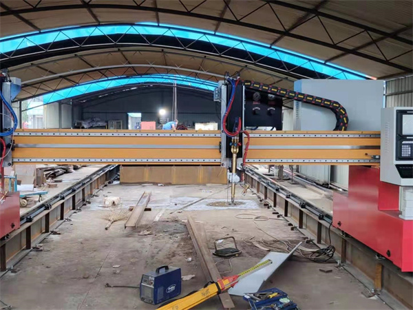 龍門(mén)數(shù)控等離子火焰切割機(jī)05