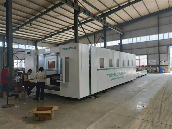 數(shù)控激光切割機