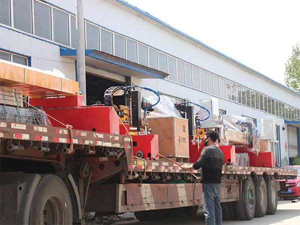 光纖激光切割機(jī)